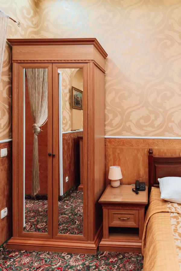Viktoriya Family Hotel Restaurant Complex Kiev Bagian luar foto