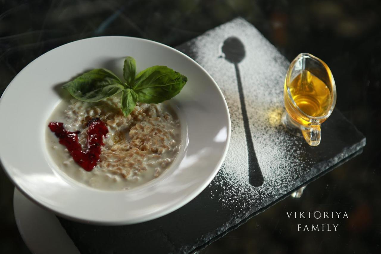 Viktoriya Family Hotel Restaurant Complex Kiev Bagian luar foto