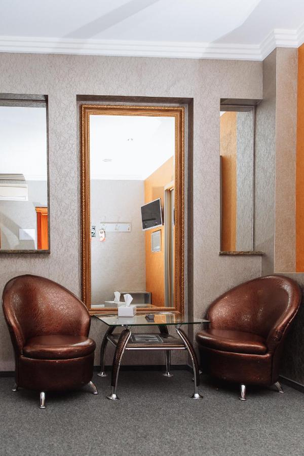 Viktoriya Family Hotel Restaurant Complex Kiev Bagian luar foto