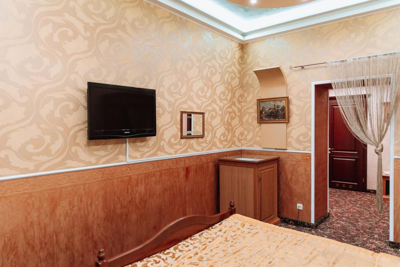 Viktoriya Family Hotel Restaurant Complex Kiev Bagian luar foto