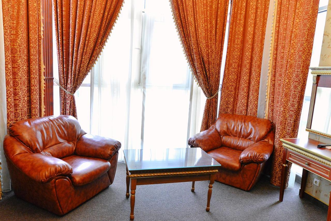 Viktoriya Family Hotel Restaurant Complex Kiev Bagian luar foto